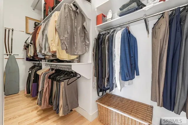 $925,000 | 5032 Power House Drive, Idaho Falls, ID 83406