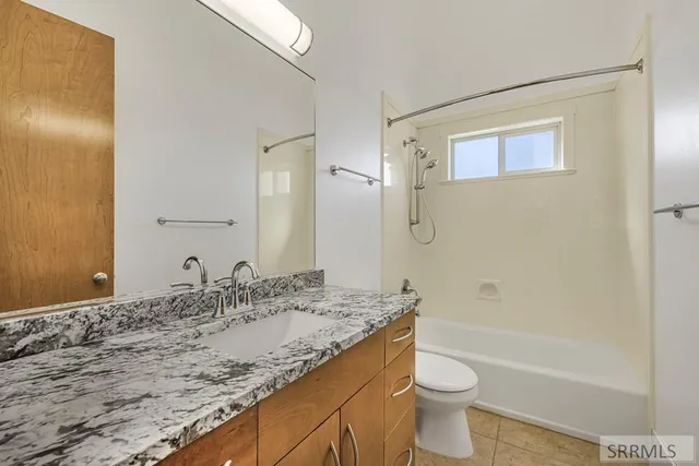 $925,000 | 5032 Power House Drive, Idaho Falls, ID 83406