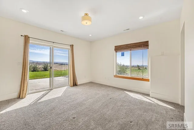 $925,000 | 5032 Power House Drive, Idaho Falls, ID 83406