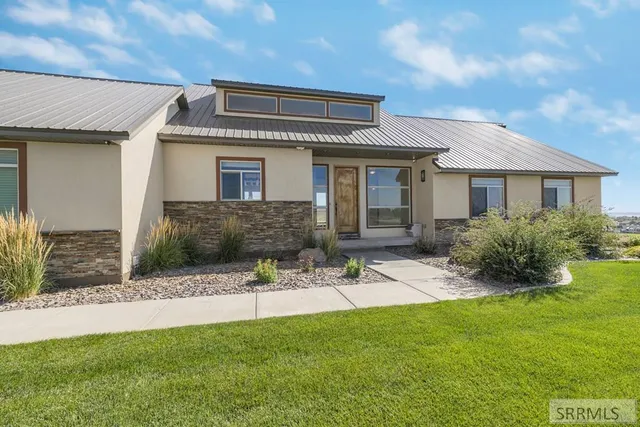 $925,000 | 5032 Power House Drive, Idaho Falls, ID 83406