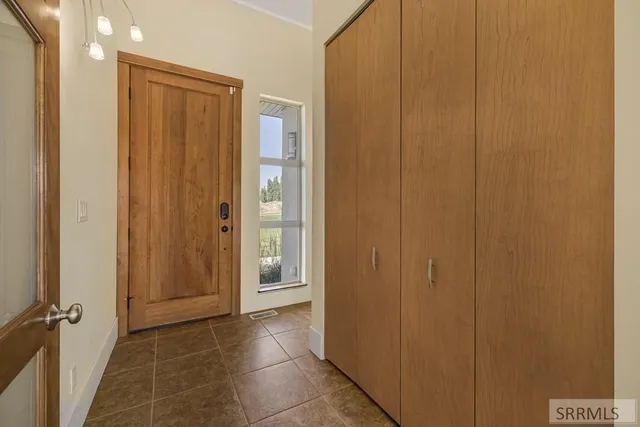 $925,000 | 5032 Power House Drive, Idaho Falls, ID 83406