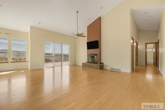 $925,000 | 5032 Power House Drive, Idaho Falls, ID 83406