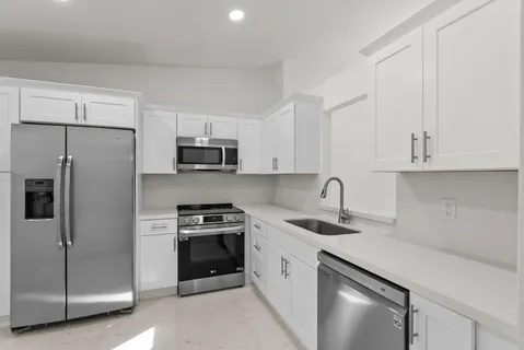 $379,000 | 8273 Springtree Road, Boca Raton, FL 33496