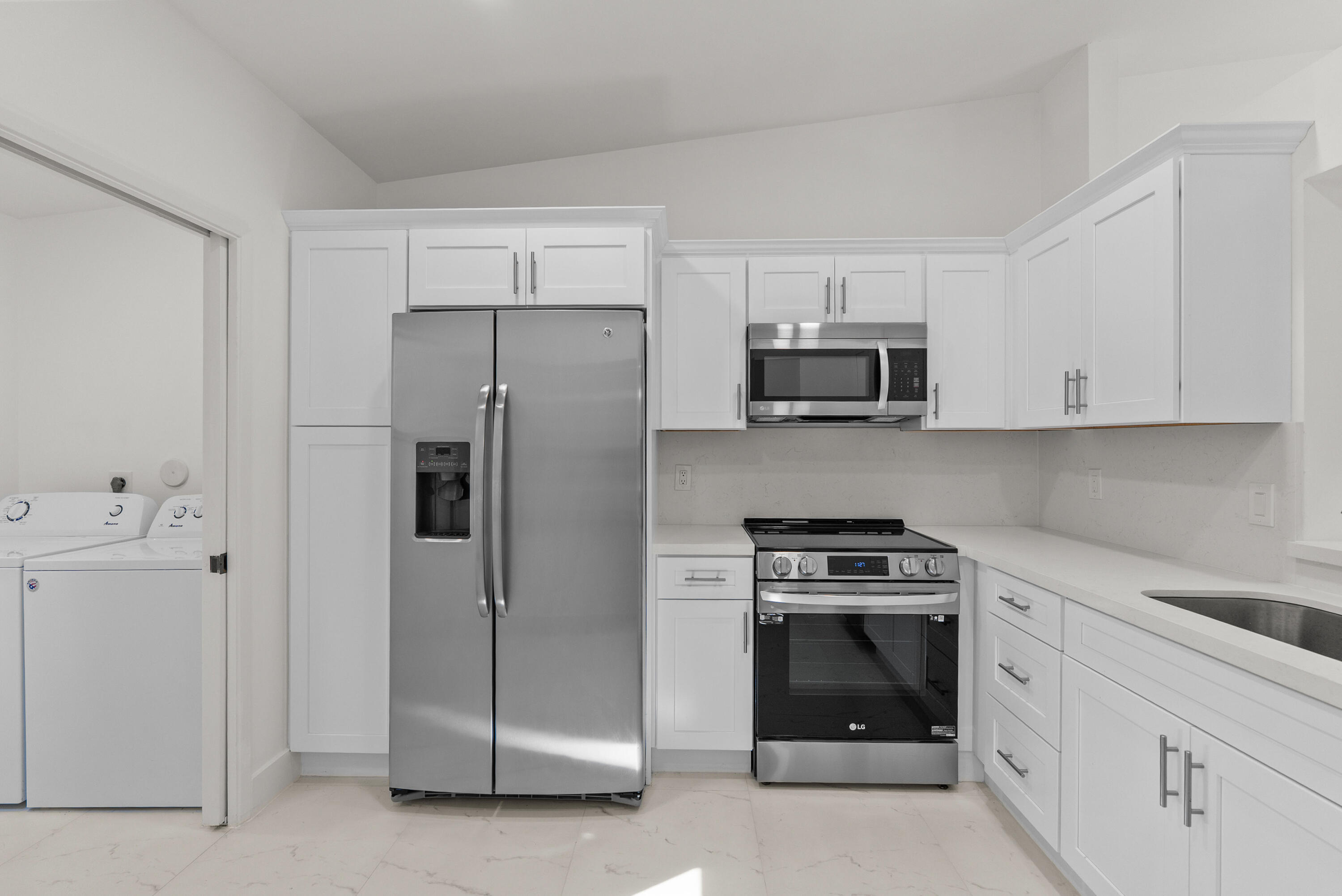 8273 Springtree Road Boca Raton, FL 33496 - Photo 13 of 37 DSC05398