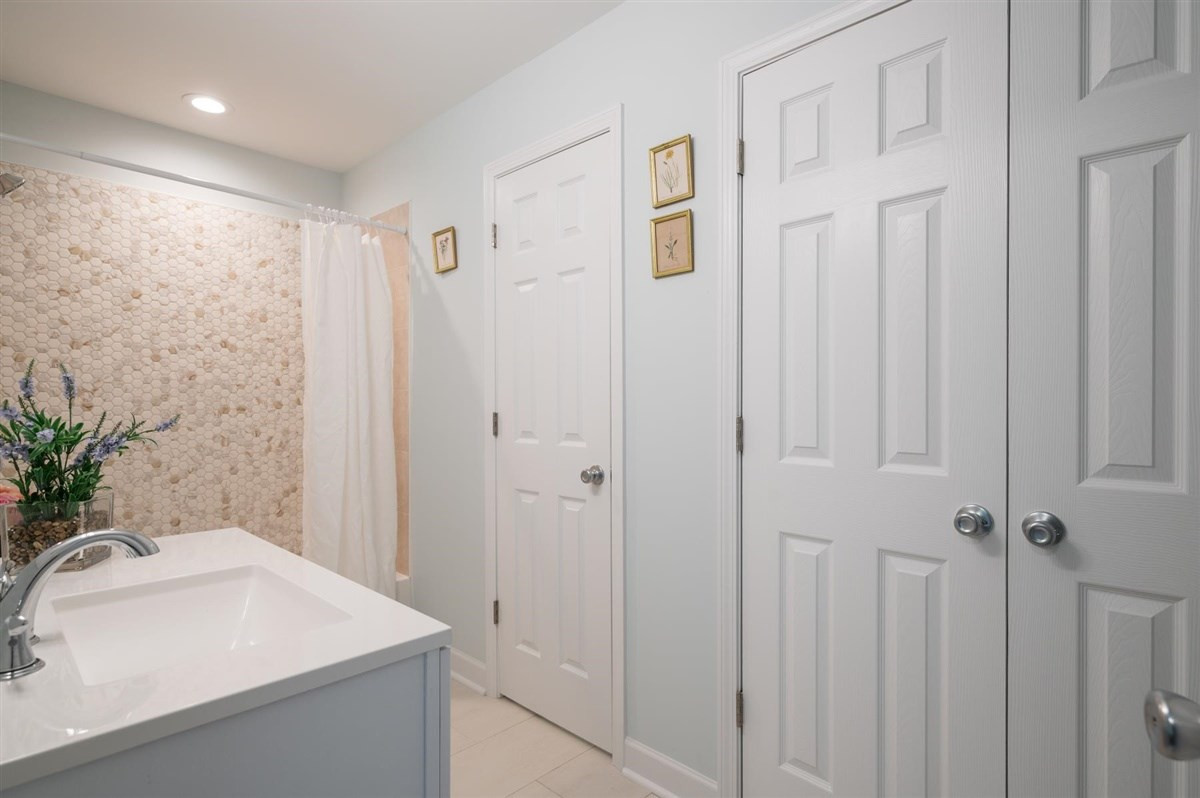 7007 Kemp Road Raleigh, NC 27613 - Photo 19 of 27 Photo 20