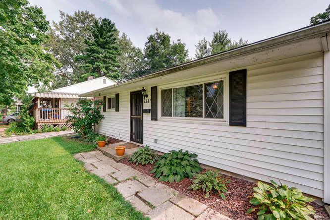 1281 Acton Road Columbus, OH 43224 - Photo 3 of 16 Gallery Image 3