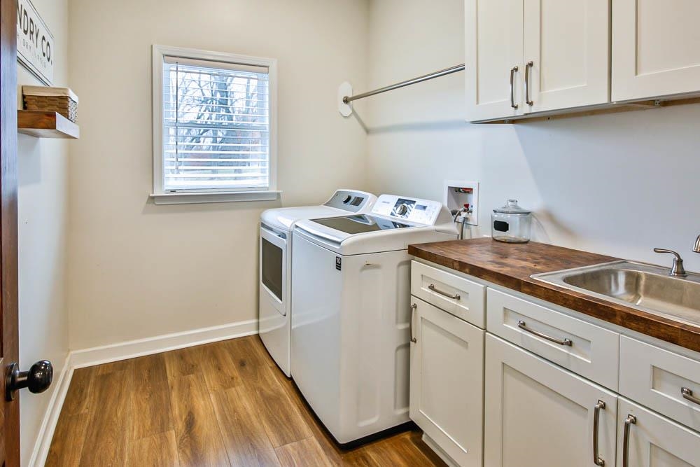 1137 Kelly Corner Road Covington, TN 38019 - Photo 18 of 25 Large room includes sink with butcher block counter