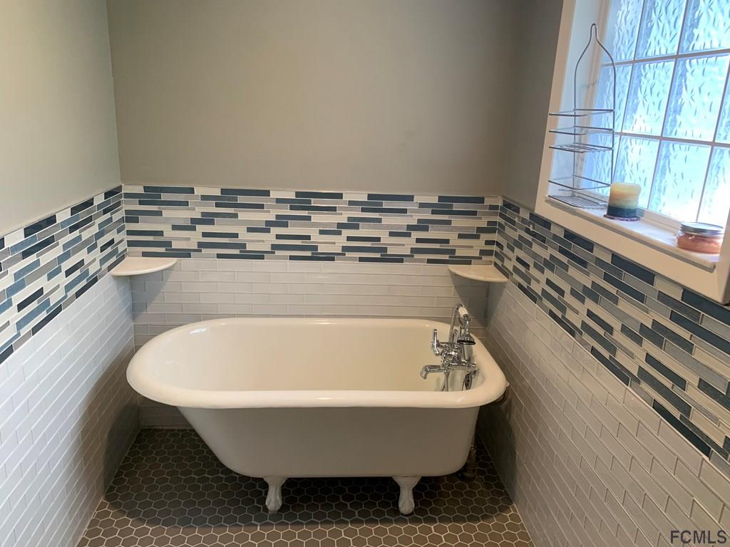 146 C R 302 Bunnell, FL 32110 - Photo 4 of 19 Gallery Image 4