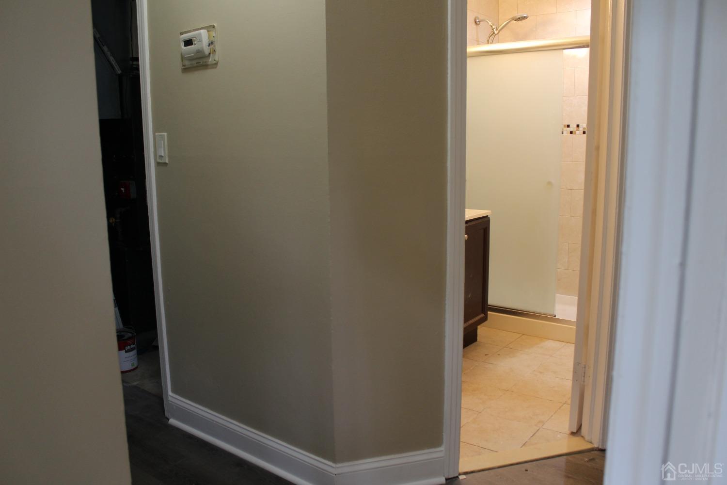 27 Markham Road Edison, NJ 08817 - Photo 15 of 28 a view of closet