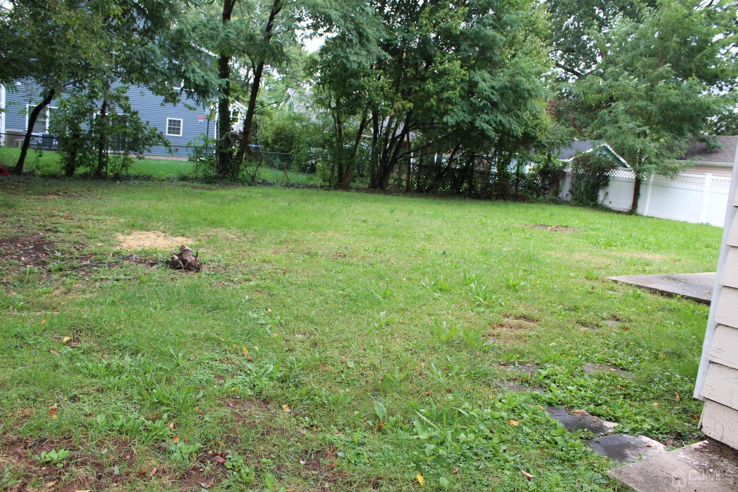 27 Markham Road Edison, NJ 08817 - Photo 28 of 28 a garden view