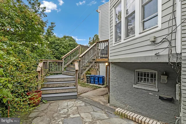 $6,500 | 265 Kentucky Avenue Southeast, Washington, DC 20003