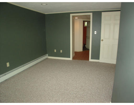 65 Valley View Road Leominster, MA 01453 - Photo 8 of 11 Gallery Image 8