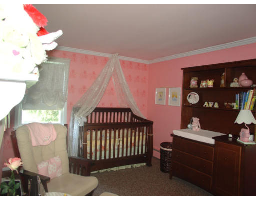 65 Valley View Road Leominster, MA 01453 - Photo 10 of 11 Gallery Image 10
