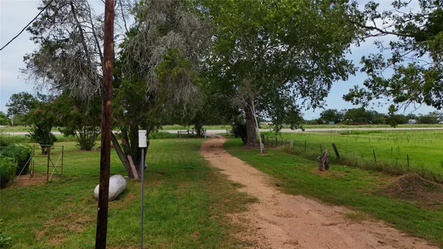 $440,000 | 5612 State Highway 71, Smithville, TX 78957