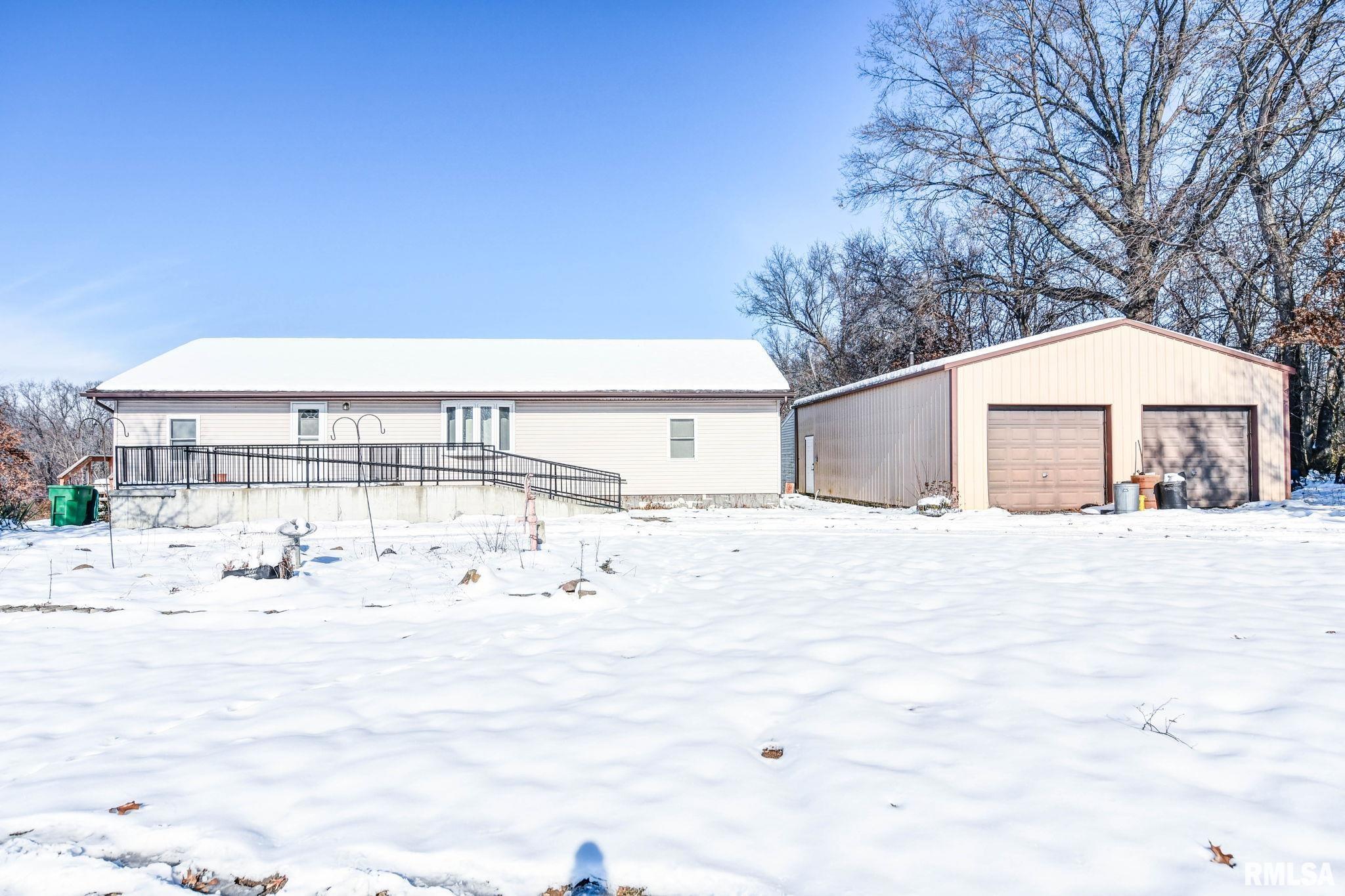 897 East 1320 North Road Taylorville, IL 62568 - Photo 29 of 49