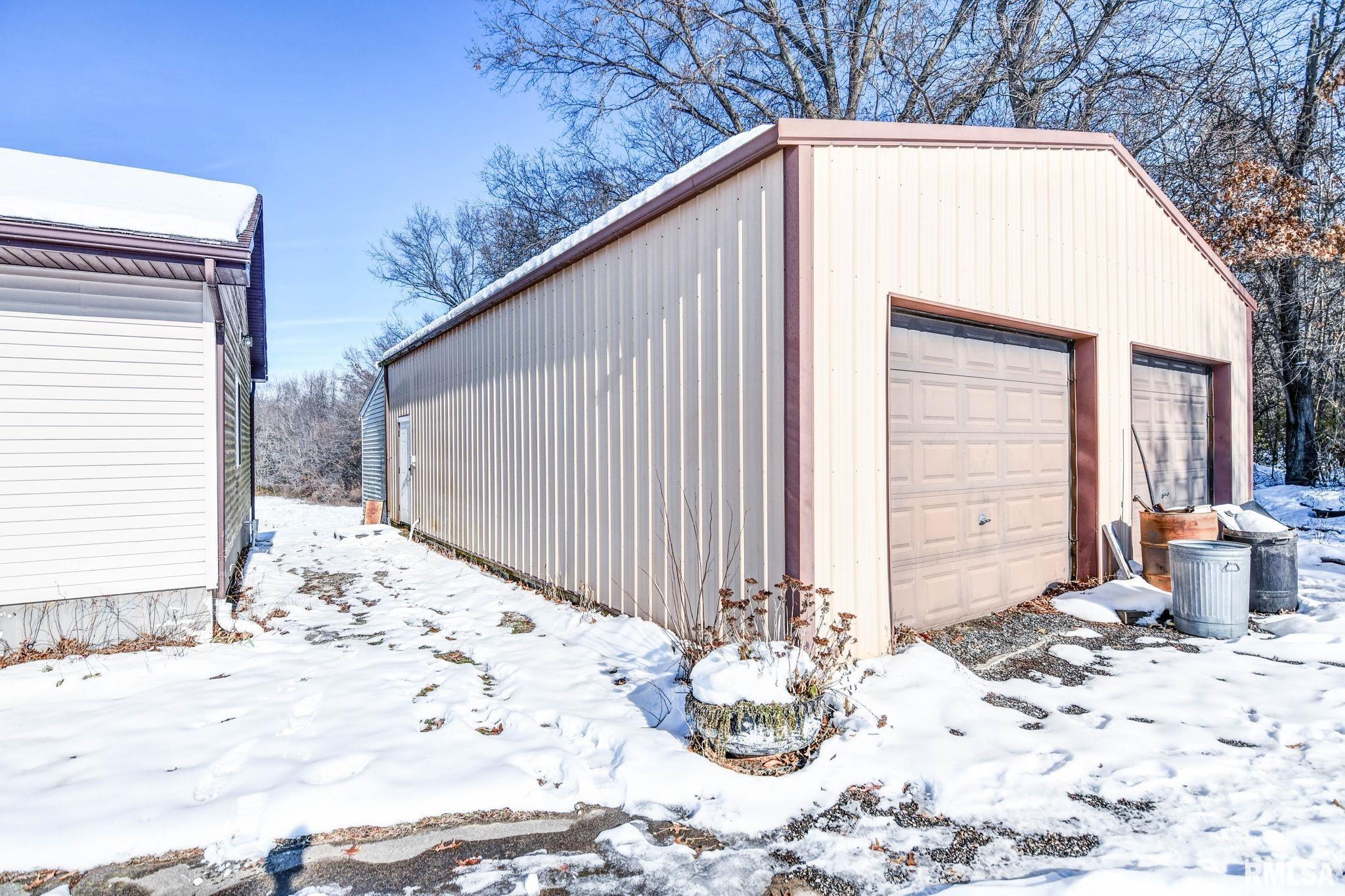 897 East 1320 North Road Taylorville, IL 62568 - Photo 44 of 49