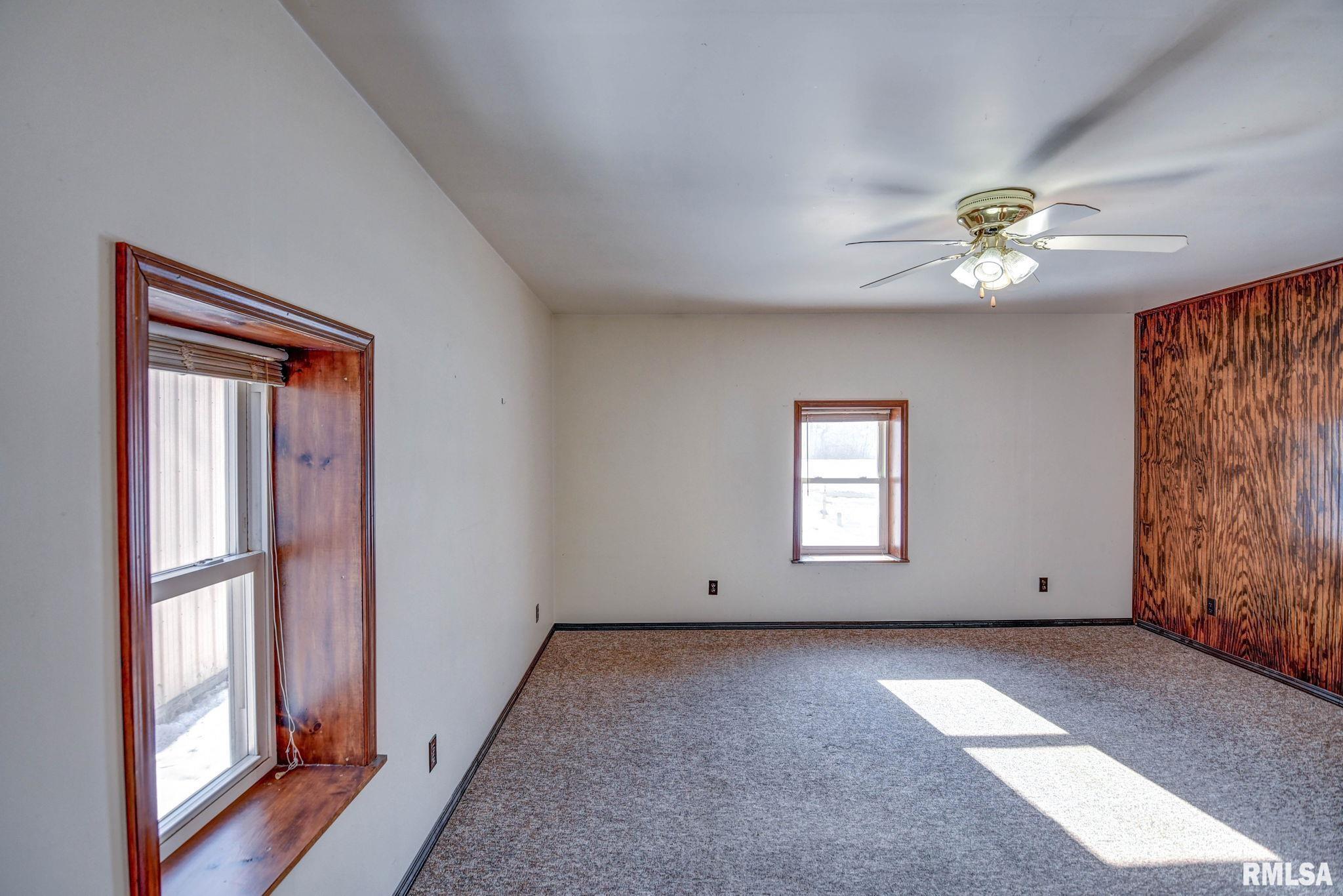 897 East 1320 North Road Taylorville, IL 62568 - Photo 6 of 49