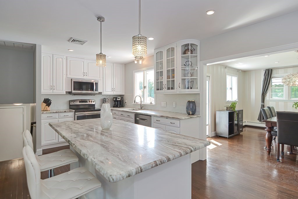 18 Cabot Road Holliston, MA 01746 - Photo 11 of 41 Gallery Image 11