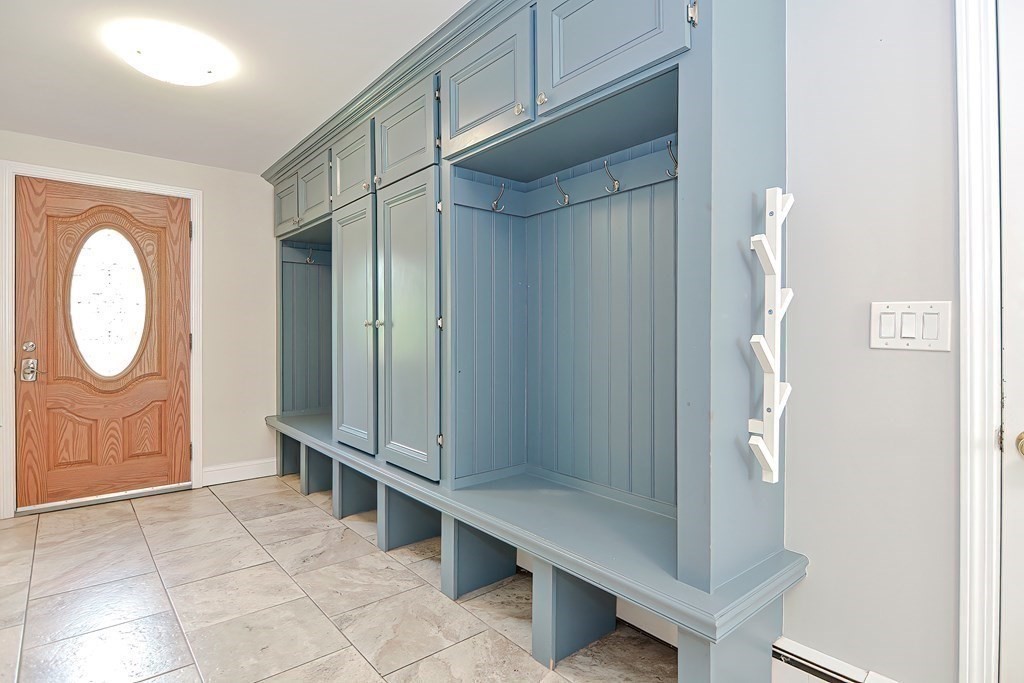 18 Cabot Road Holliston, MA 01746 - Photo 3 of 41 Gallery Image 3