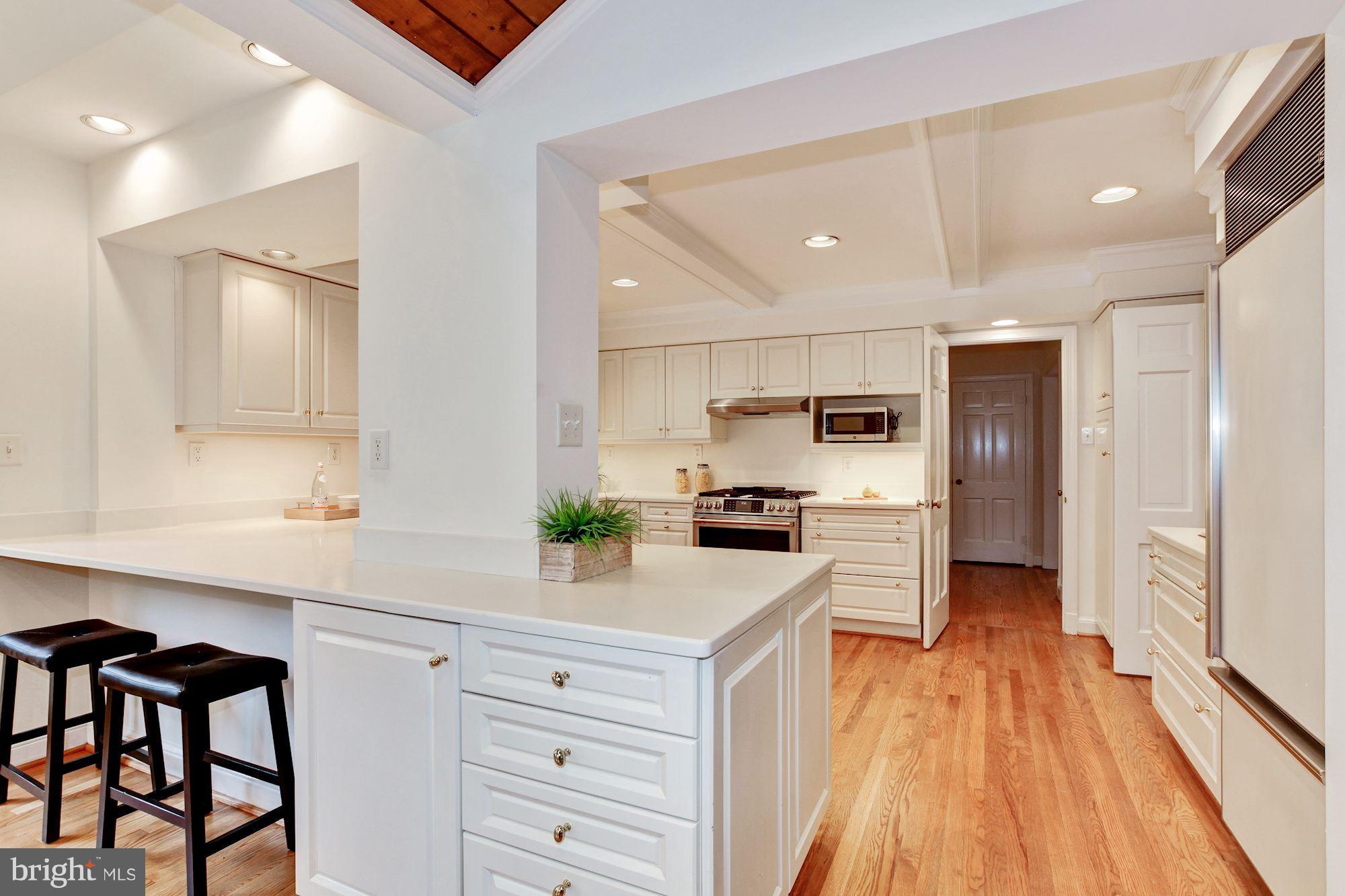 5304 Elliott Road Bethesda, MD 20816 - Photo 10 of 30 Kitchen