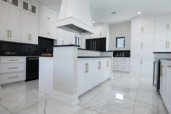 $1,650,000 | 4801 Alamocito Court, Amarillo, TX 79124