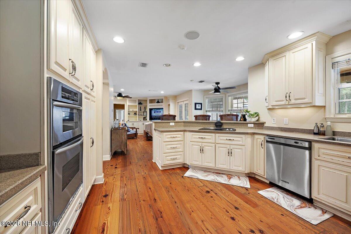 14154 Mandarin Road Jacksonville, FL 32223 - Photo 9 of 48 09-Kitchen (1)