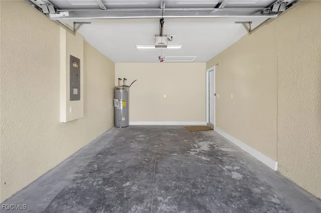 $284,900 | 4402 Armeda Avenue, Fort Myers, FL 33905