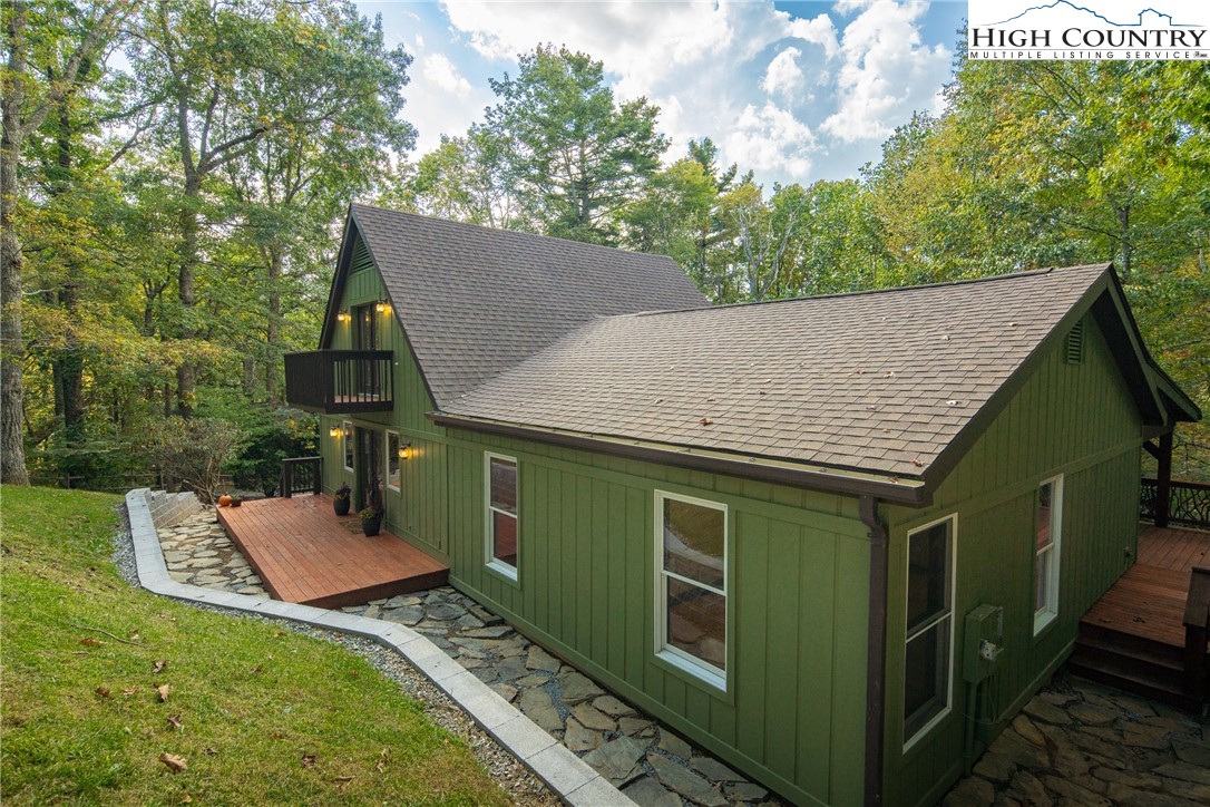 264 Foggy Lane Boone, NC 28607 - Photo 3 of 32 a aerial view of a house