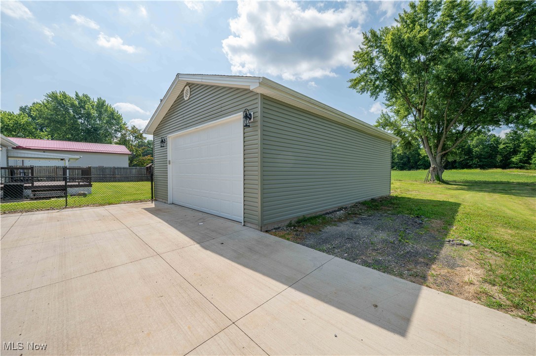 2835 Hallock Young Road Warren, OH 44481 - Photo 8 of 50 Gallery Image 8