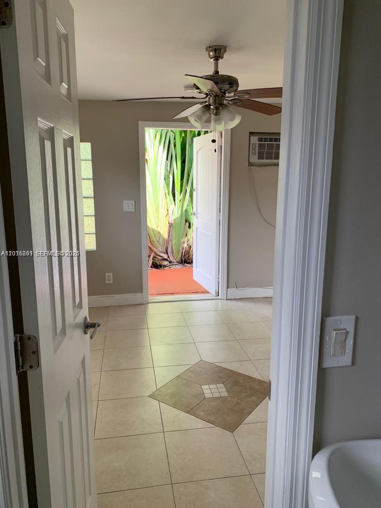 6012 Southwest 38th Street, Unit 4 Miramar, FL 33023 - Photo 4 of 7 a view of an entryway