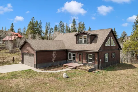 $775,000 | 32404 Ute Trail, Oak Creek, CO 80467