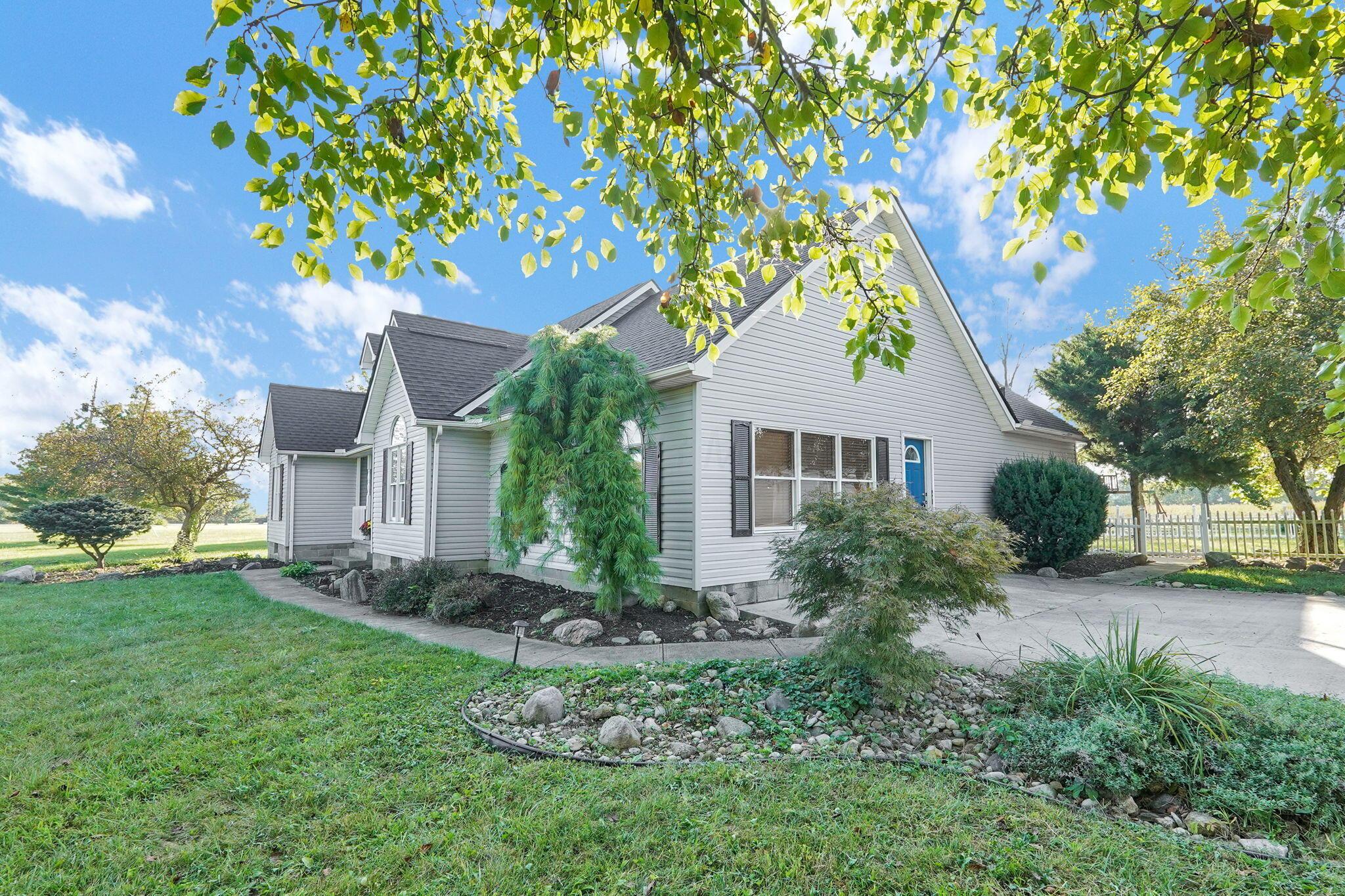 5583 Durrett Road Orient, OH 43146 - Photo 5 of 63 1000015093