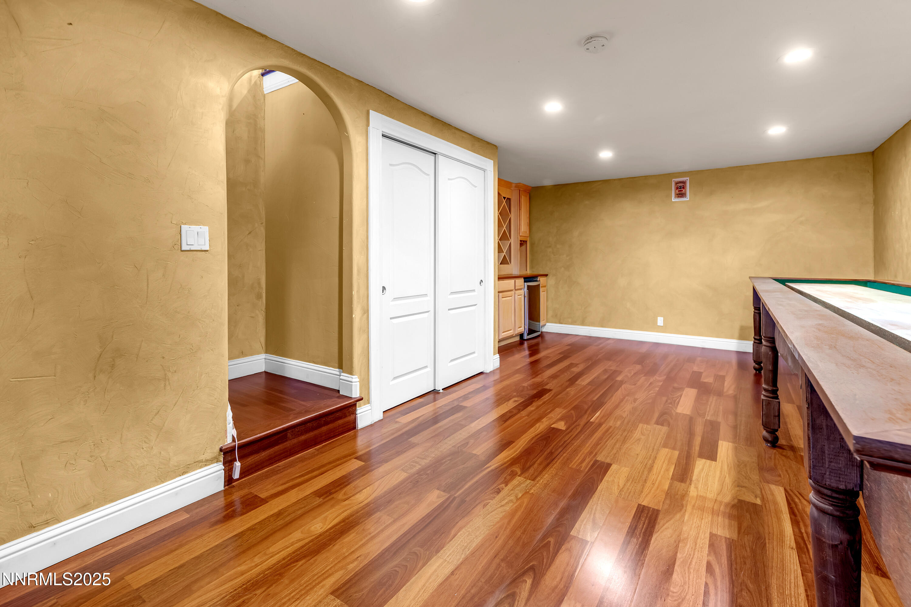 2835 Parkway Drive Reno, NV 89502 - Photo 18 of 39 a view of livingroom with furniture and wooden floor