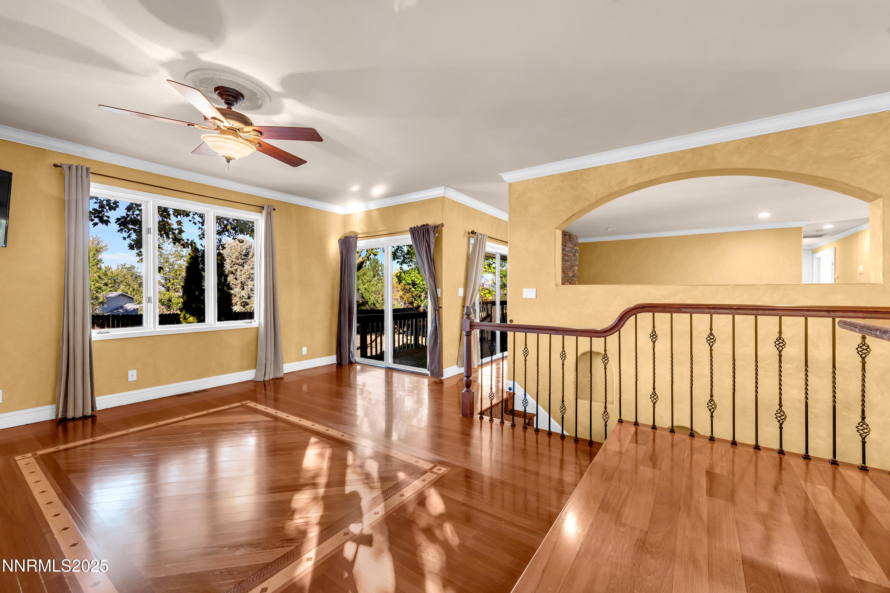2835 Parkway Drive Reno, NV 89502 - Photo 8 of 39 a view of an entryway