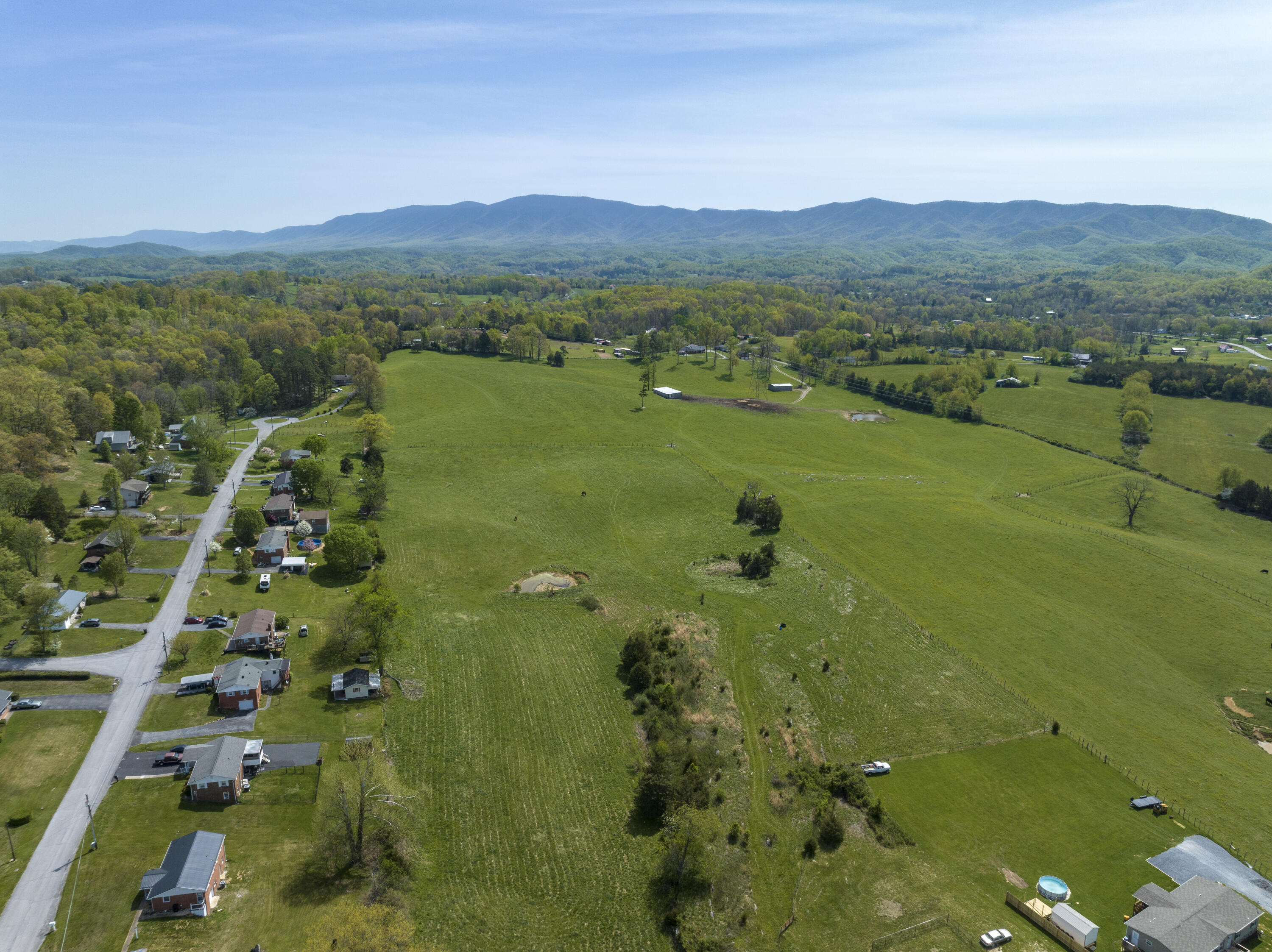 277 Walnut Grove Road Bluff City, TN 37618 - Photo 13 of 33 WalnutAerials-12