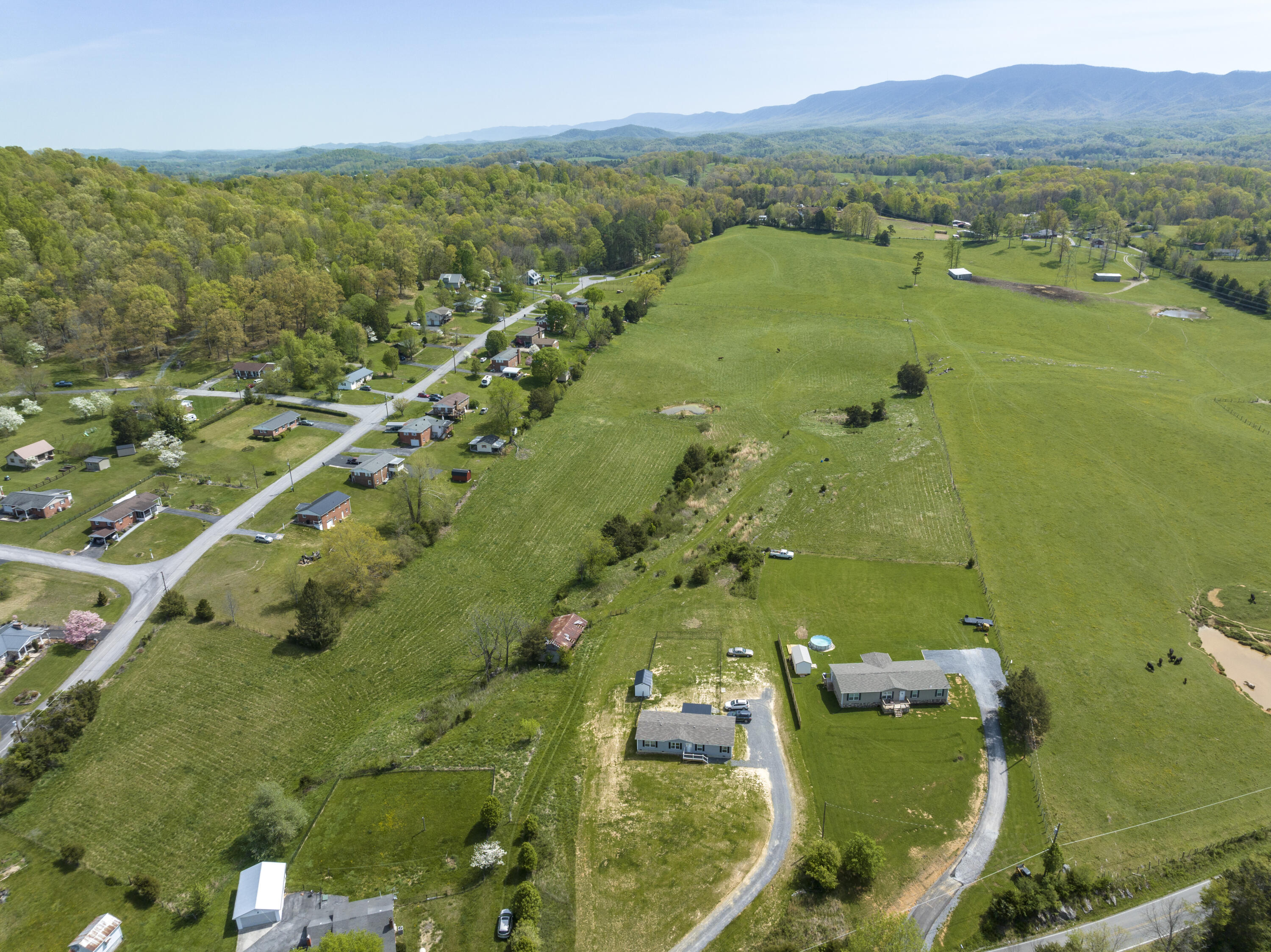 277 Walnut Grove Road Bluff City, TN 37618 - Photo 14 of 33 WalnutAerials-13