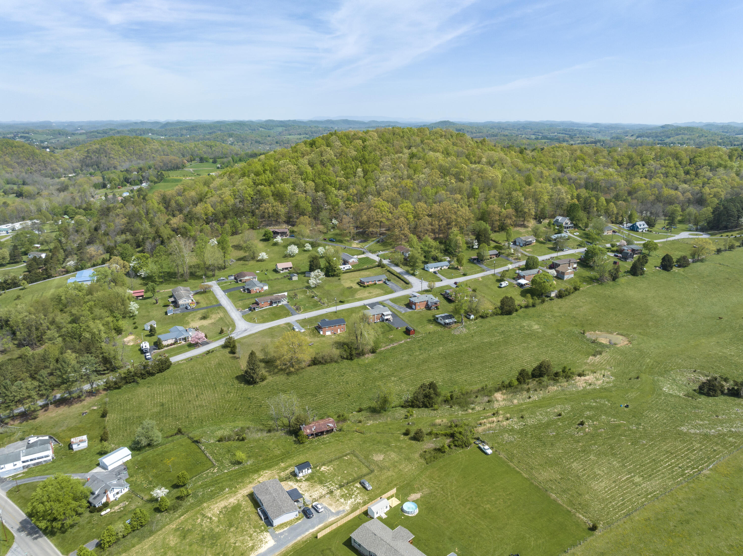 277 Walnut Grove Road Bluff City, TN 37618 - Photo 15 of 33 WalnutAerials-14
