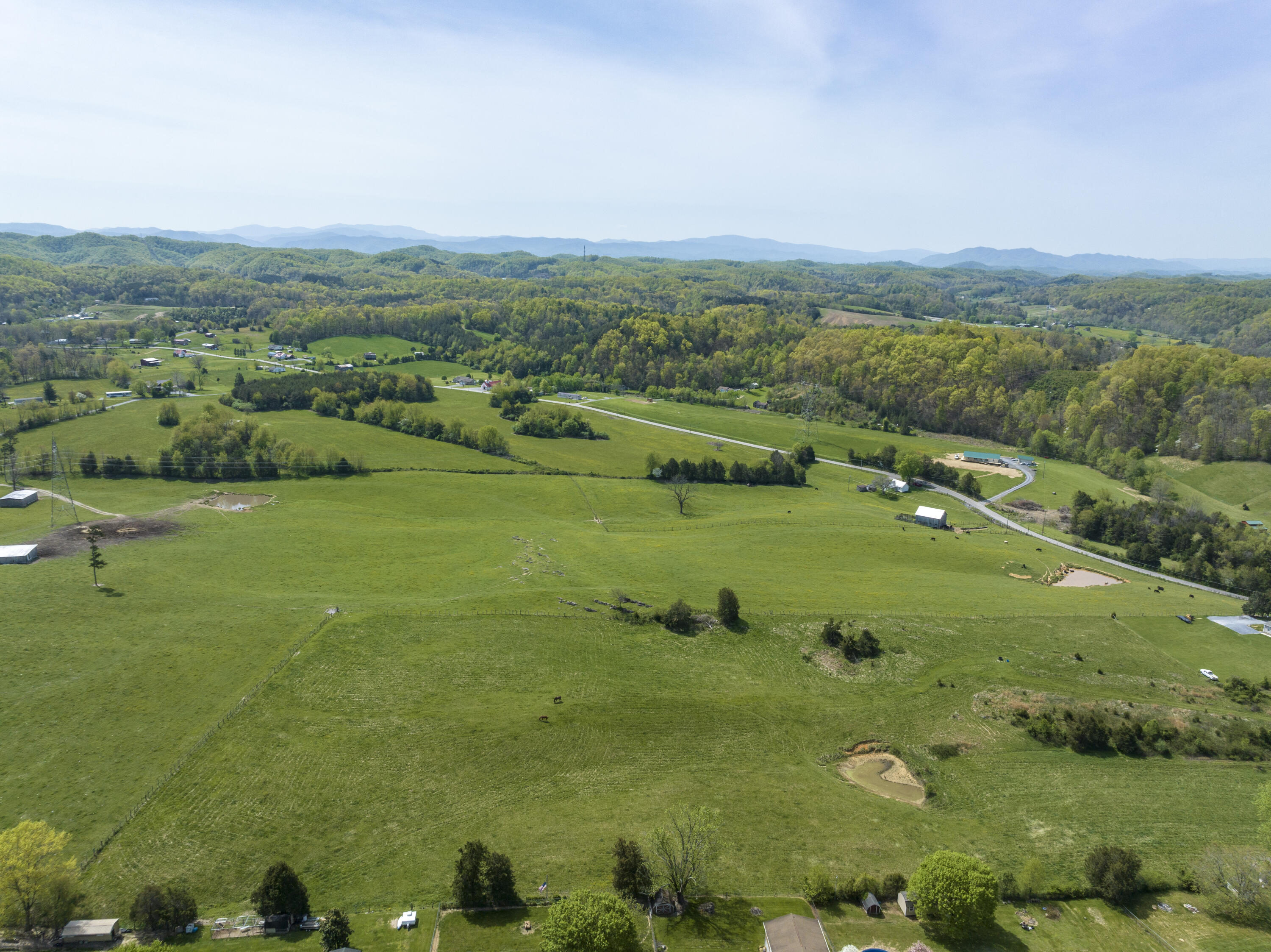 277 Walnut Grove Road Bluff City, TN 37618 - Photo 21 of 33 WalnutAerials-20