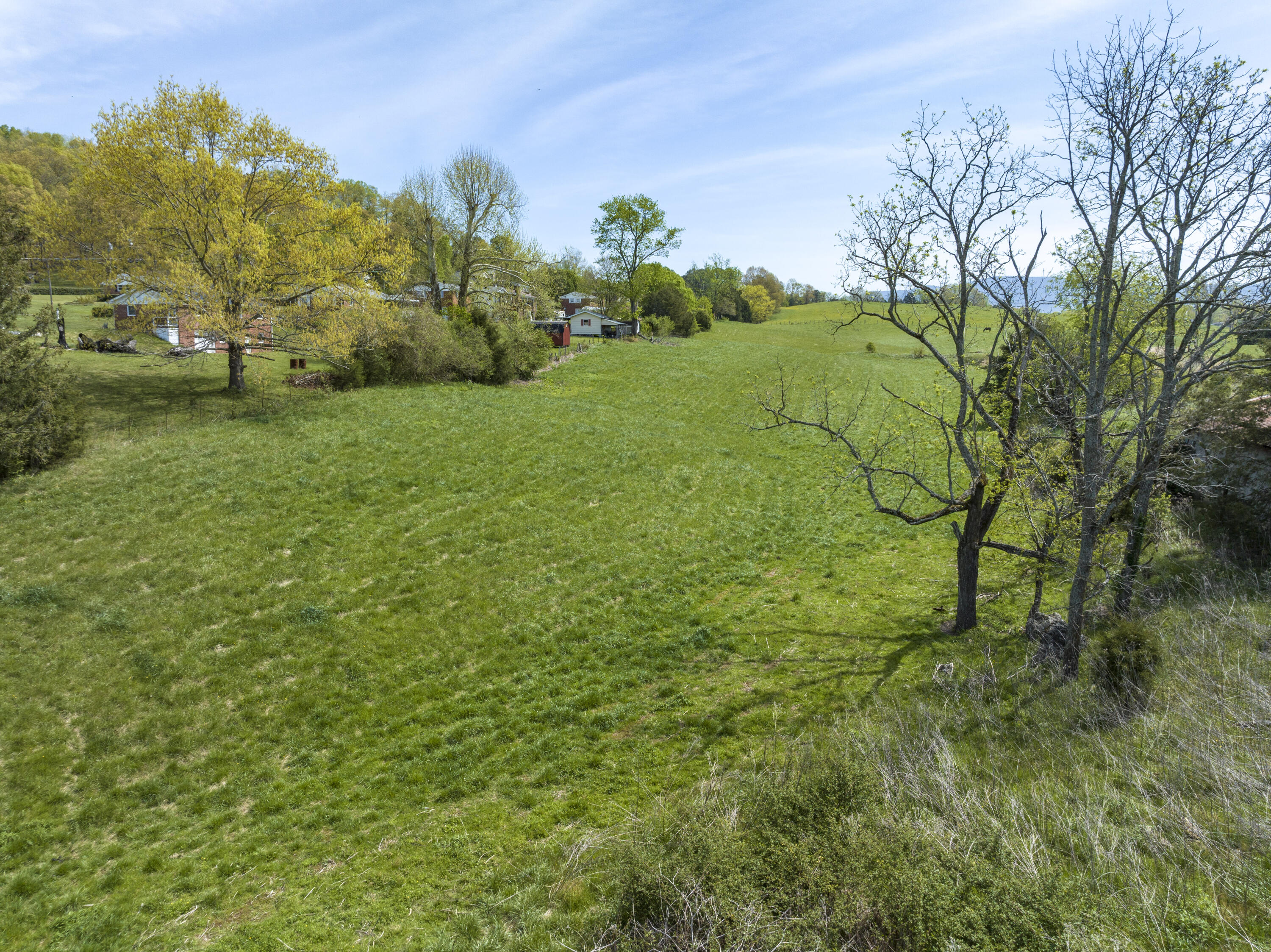 277 Walnut Grove Road Bluff City, TN 37618 - Photo 24 of 33 WalnutAerials-24