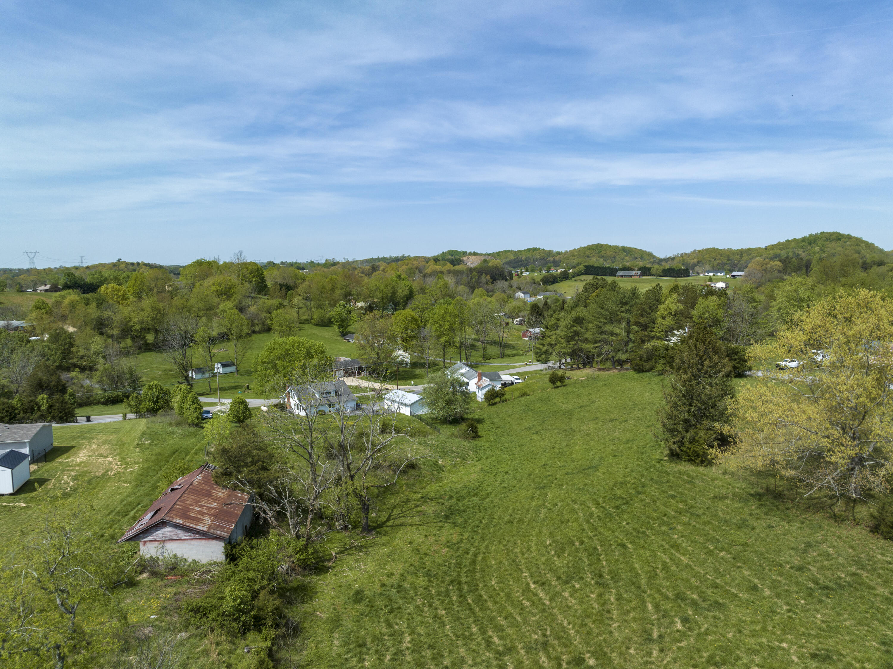 277 Walnut Grove Road Bluff City, TN 37618 - Photo 32 of 33 WalnutAerials-32