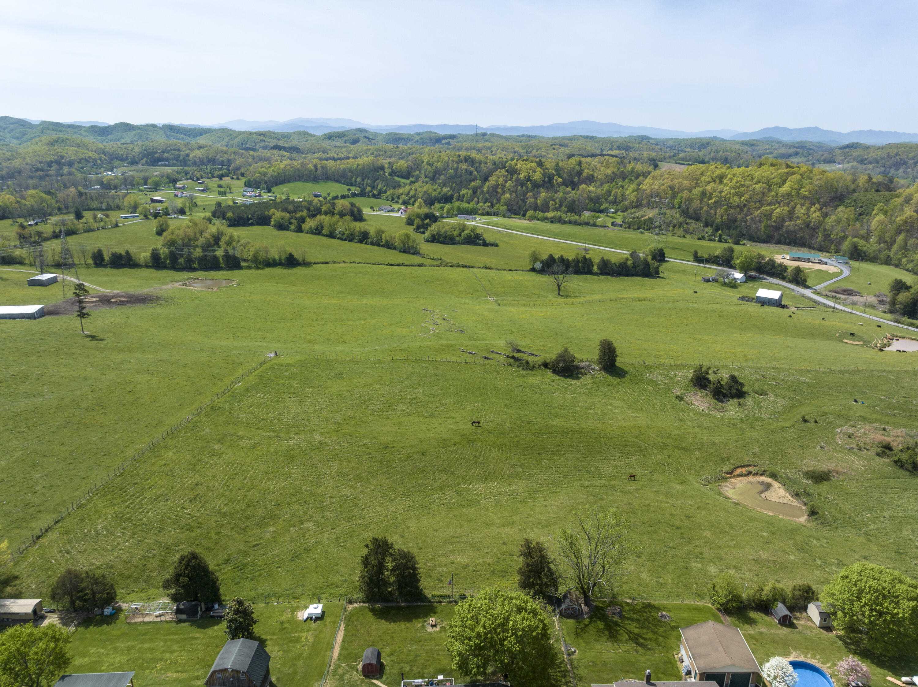 277 Walnut Grove Road Bluff City, TN 37618 - Photo 10 of 33 WalnutAerials-9