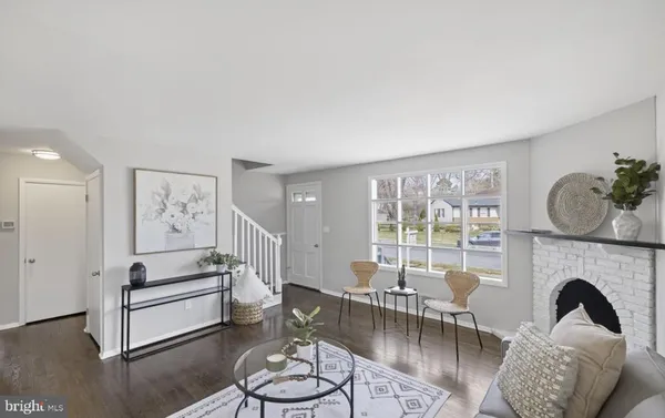 $3,100 | 243 Highmeadow Road, Reisterstown, MD 21136