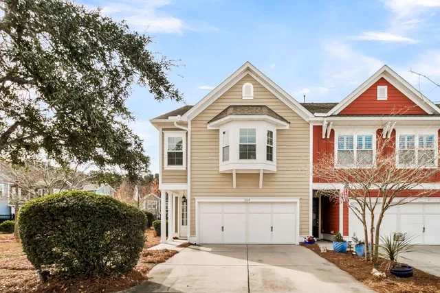 $709,000 | 2569 Kings Gate Lane, Mount Pleasant, SC 29466