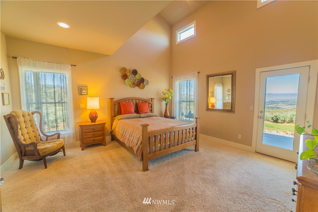 3265 Cathedral Rock Road Malaga, WA 98828 - Photo 14 of 25 Gallery Image 14
