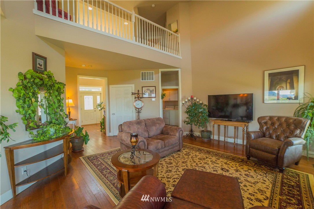 3265 Cathedral Rock Road Malaga, WA 98828 - Photo 6 of 25 Gallery Image 6