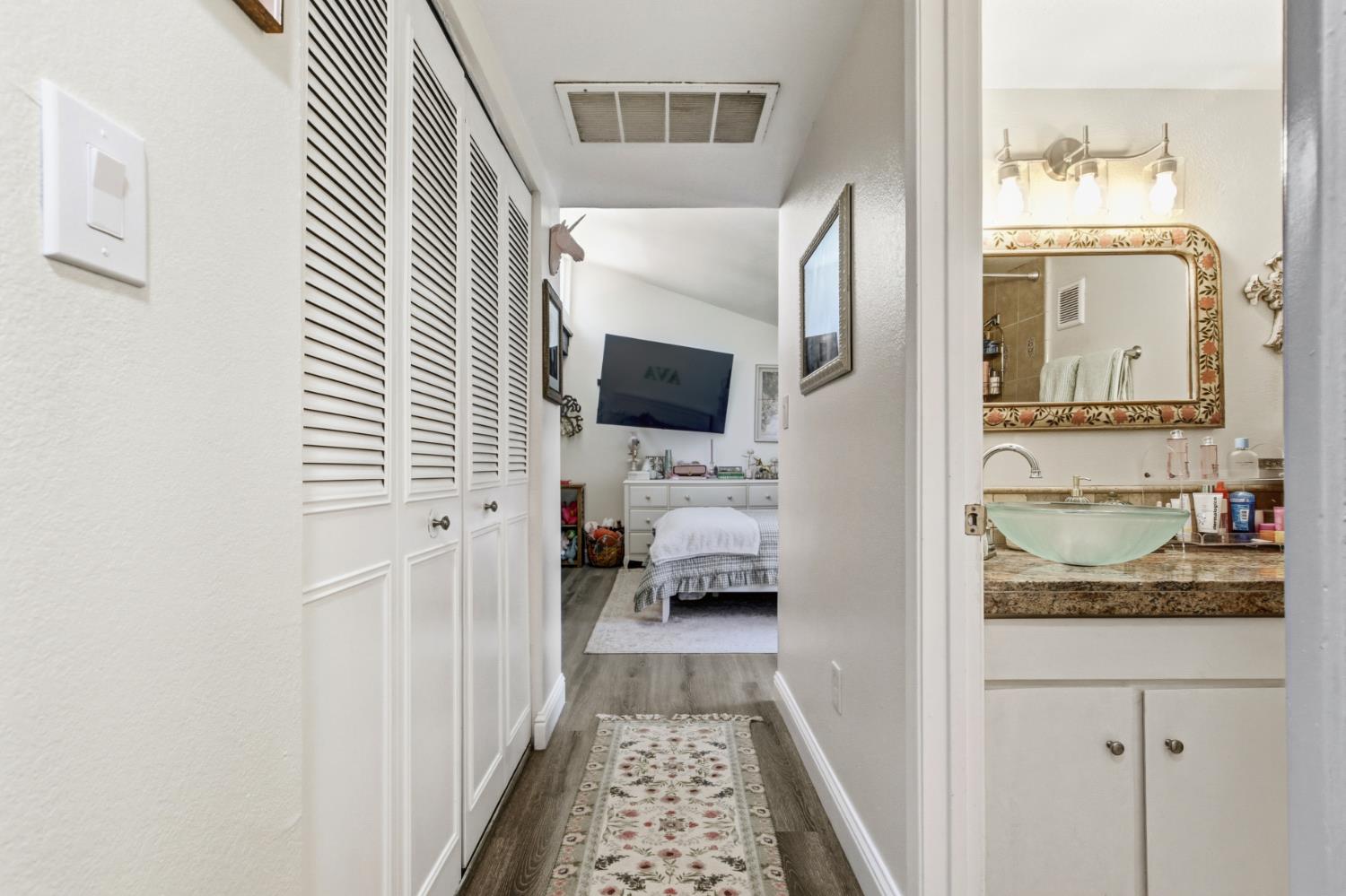 3215 Bermuda Avenue, Unit 7 Davis, CA 95616 - Photo 19 of 55
