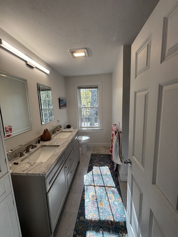 139 Turkey Hill Road Rutland, MA 01543 - Photo 15 of 39