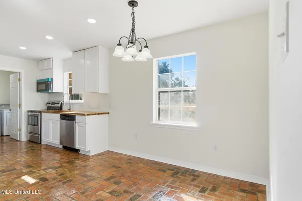$254,000 | 3095 Beaugez Street, D'Iberville, MS 39540