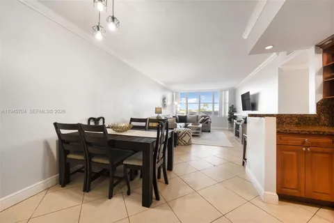 $315,000 | 7441 Wayne Avenue, Unit 2B, Miami Beach, FL 33141