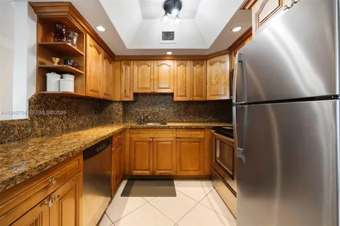 $315,000 | 7441 Wayne Avenue, Unit 2B, Miami Beach, FL 33141